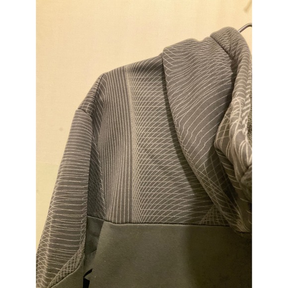 Nike‎ Therma Fit Hoodie Black Athletic Pullover Long Sleeve Logo Womens - Picture 4 of 7